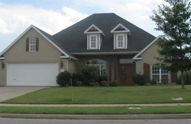 3501 Town Vu Road - 3501 Southwest Town Vu Road, Bentonville, AR 72712
