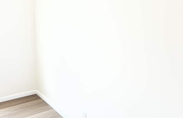 135 East 31st Street Gallery 1