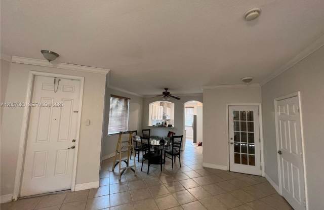 2847 S Evergreen Circle 2847, Boynton Beach, FL 33426 - 8657 photos photos