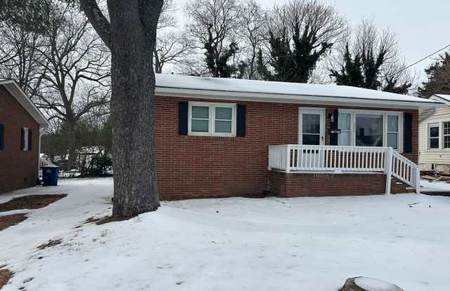 2326 WATERBURY STREET photos photos