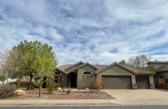 Great home and Pet Friendly!!  ADA tub/shower photos photos