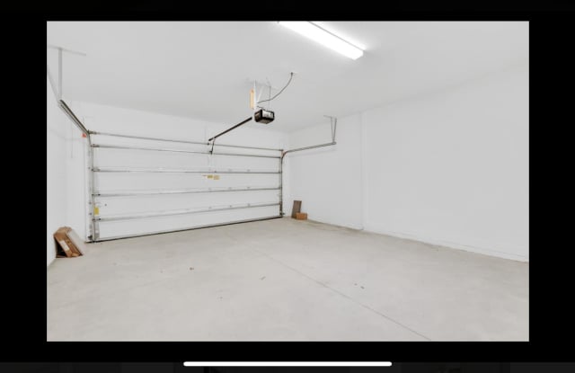 368 Lemongrass Road Gallery 3