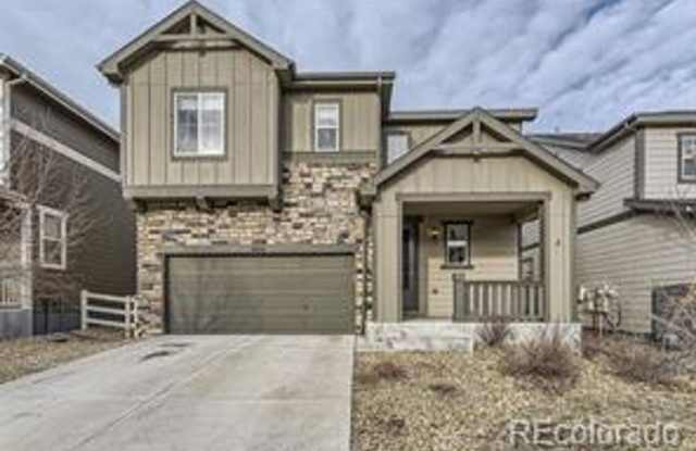 Spacious 3 bed 3 bath 2-story comfortable and stylish home in desirable location in Castle Rock photos photos