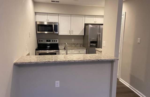 34 HANCOCK Place NE photos photos