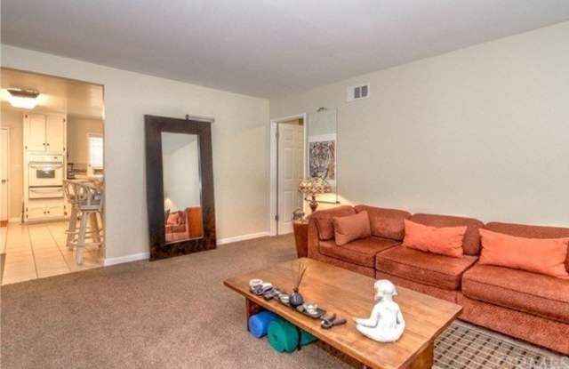 3317 Brayton Avenue Gallery 4