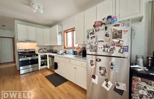 918 N Paulina St photos photos