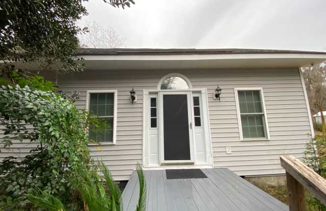 2 bedroom/1 bath bungalow in South Effingham - 3532 Noel C Conaway Road, Effingham County, GA 31312