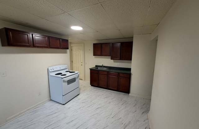 225 OAKLAND photos photos