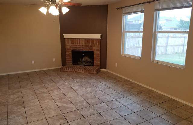 3008 Lake Vista Drive Gallery 3