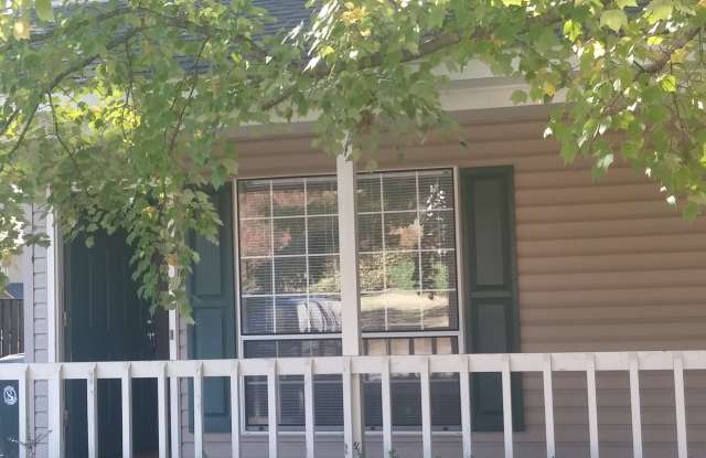 28 Huntsfield Dr photos photos