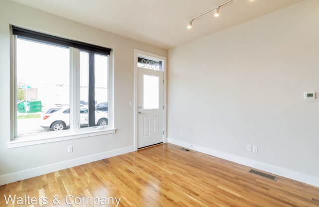 3502 Gilpin St. Gallery 4