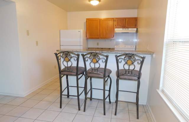1500 Iris Drive- UNIT C - 1, UNIT C Gallery 3
