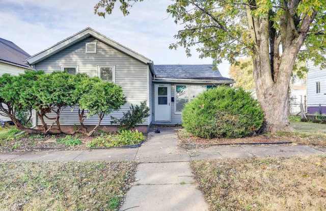 Spacious 2-Bedroom Home in Iowa Coming Soon! photos photos