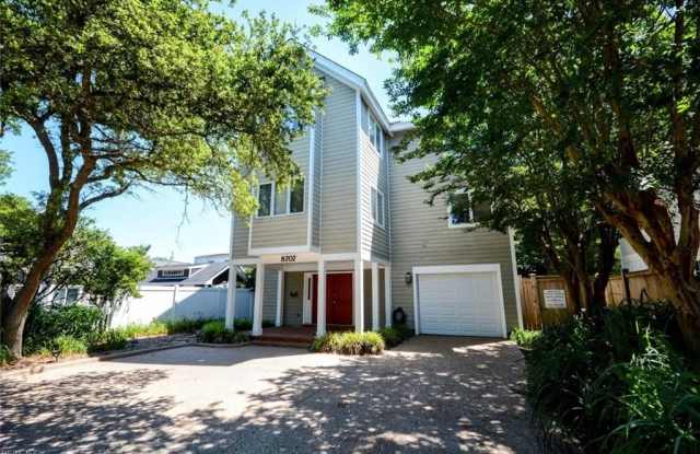 8707 Atlantic Avenue photos photos
