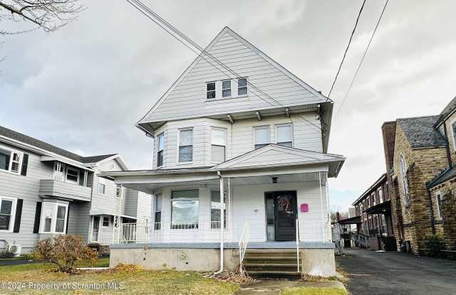 1548 Monsey Avenue Gallery 3