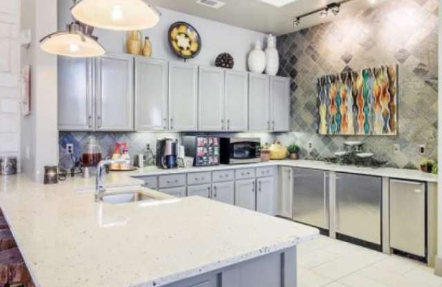 11617 Alamo Ranch Pkwy Gallery 4
