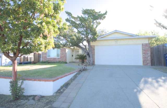 3799 Crestview Drive photos photos