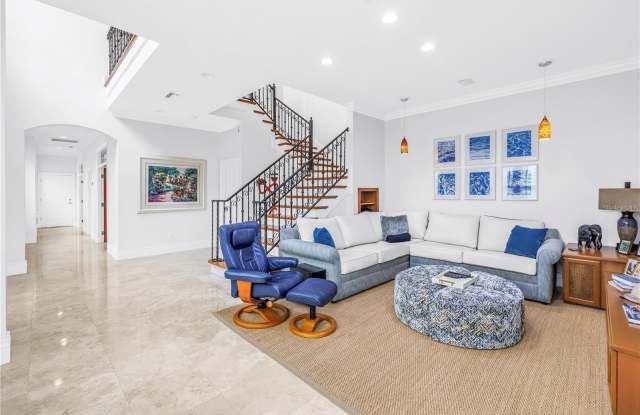 1133 ABBEYS Way Gallery 4