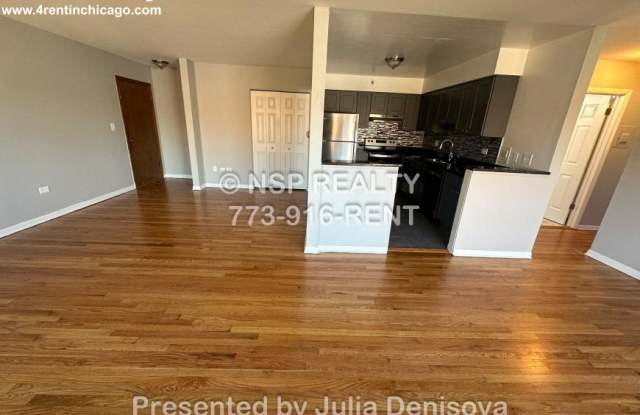 1639 Oakwood Gallery 3