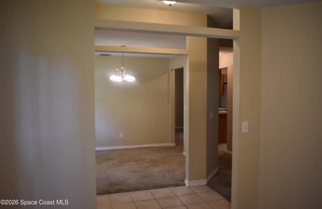 154 Bamboo Avenue SE Gallery 4