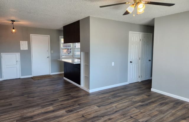 2734 Maple St - 2734 Maple Street, Bremerton, WA 98310