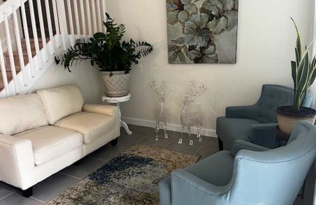 Move-in ready townhome in Verona Trace! This newer 3BR/3BA home!!! photos photos