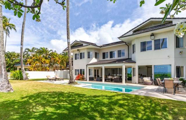 Paradise Beach Estate: Beachfront 6BR w/ Pool, Guest Suite  Pickleball photos photos