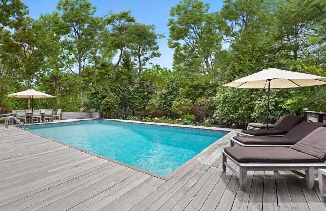4 Saddle Lane photos photos