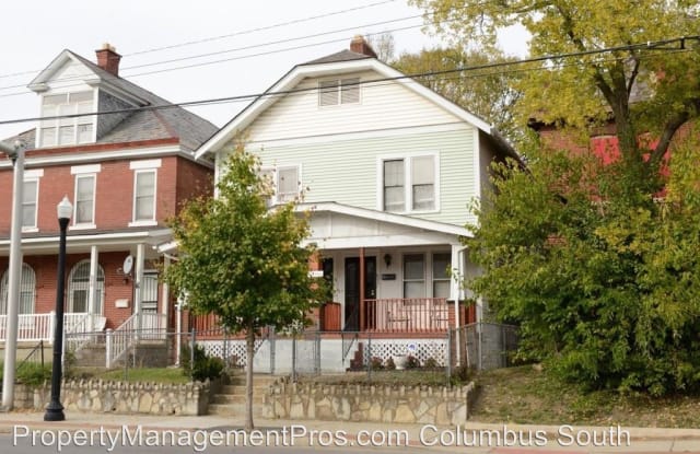 890 E. Livingston Ave. - 890 East Livingston Avenue, Columbus, OH 43205