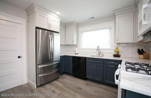 476 West Street photos photos