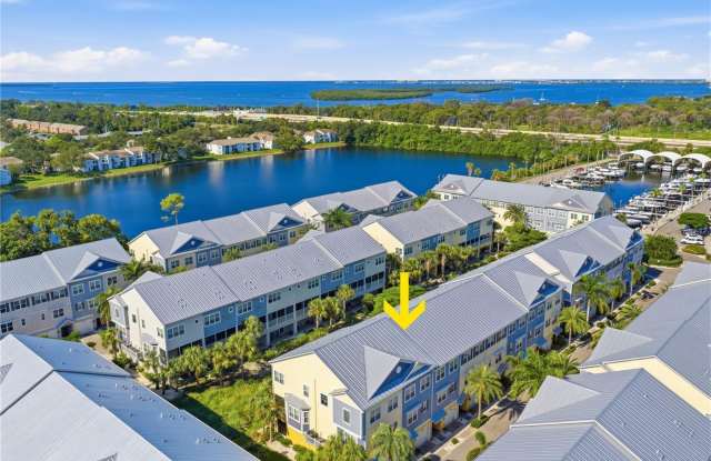 3162 MOORINGS Drive Gallery 1