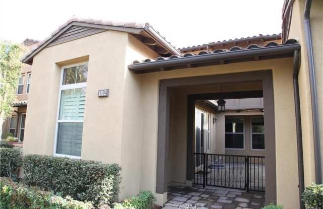 102 Sarabande - 102 Sarabande, Irvine, CA 92620