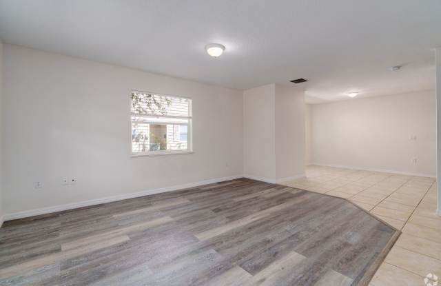 Spacious 4-Bed, 2.5-Bath Townhome – Minutes from the Indian River photos photos