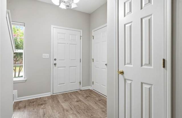 5682 Lawley Drive Gallery 3