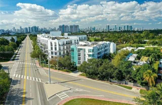 2020 Prairie Ave photos photos