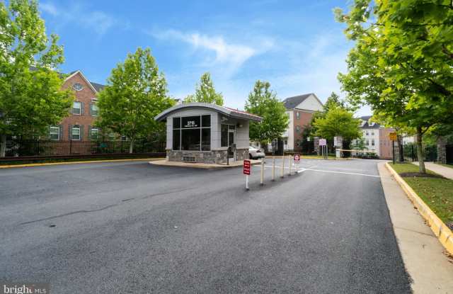 15170 LANCASHIRE DRIVE Gallery 2