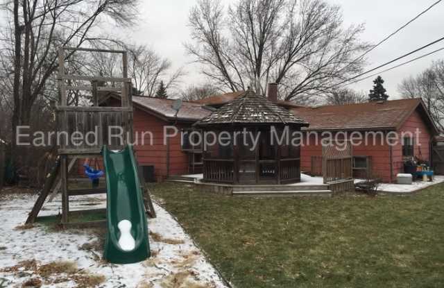 225 West Central Avenue Gallery 2