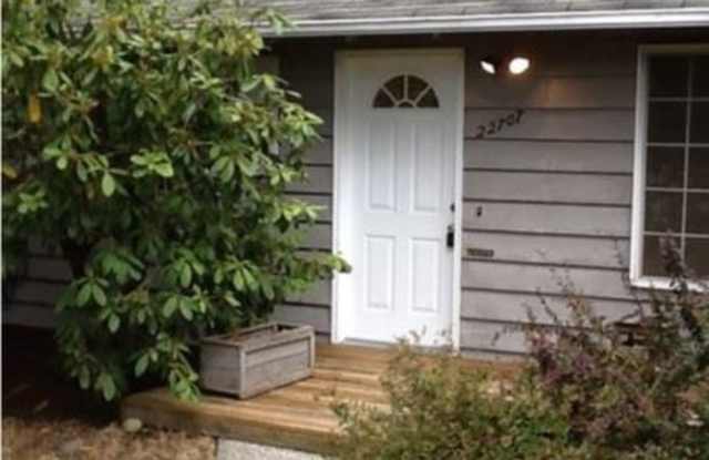 22707 66th Avenue W Gallery 2