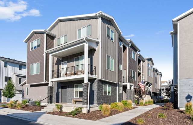 15073 Halter Way photos photos