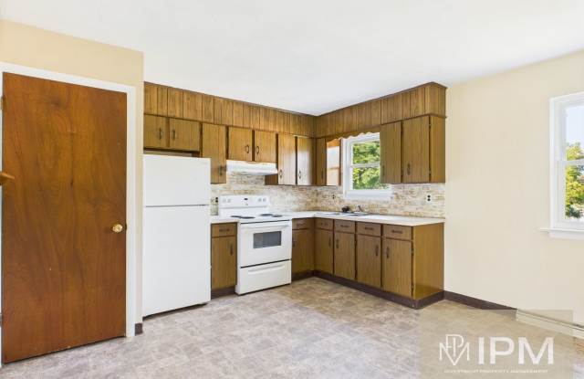 Bright & Inviting 2BR Townhome in Dallastown Schools! photos photos