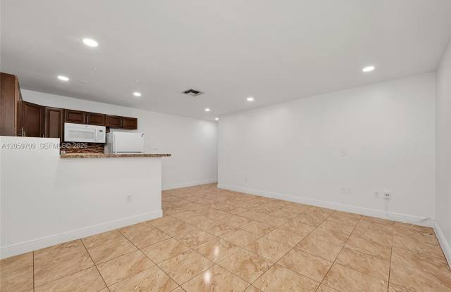 8752 Southwest 145th Street Gallery 1