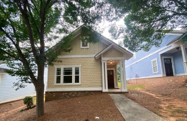 PRE-LEASING FOR AUGUST 2026! photos photos