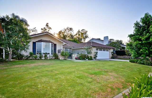 533 N Altura Road - 533 North Altura Road, Arcadia, CA 91007