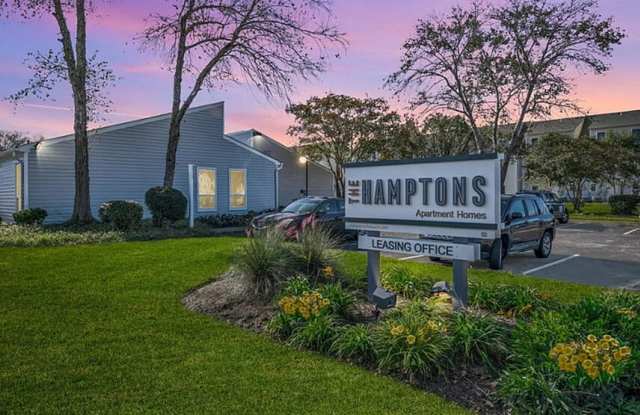 The Hampton Apartments photos photos