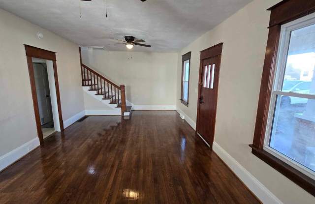2138 Memorial Avenue Southwest Gallery 2