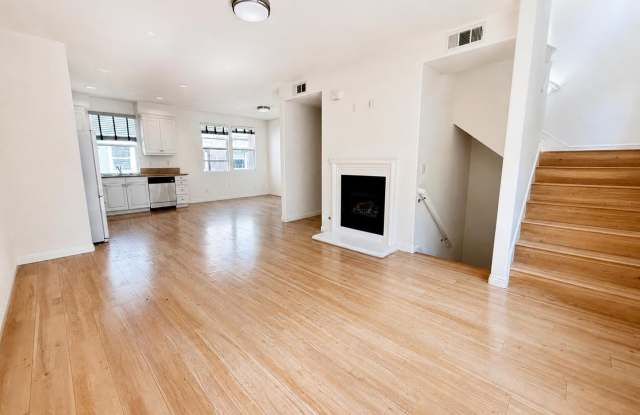 542 North Chardonnay Drive - A Gallery 4