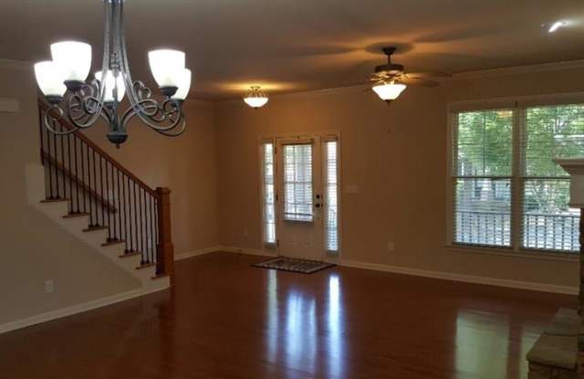 820 Village Field Court Gallery 4