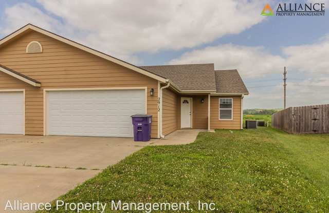 2912 Brookville Dr. - 2912 Brookville Drive, Manhattan, KS 66502