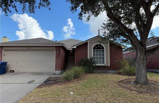 5318 Spring Brook Drive Gallery 1
