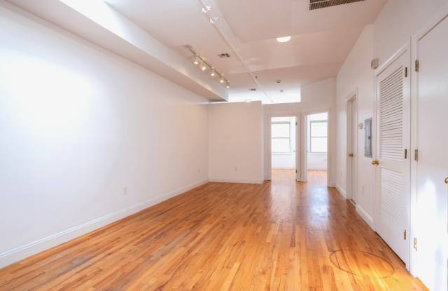 378 George Street Gallery 2